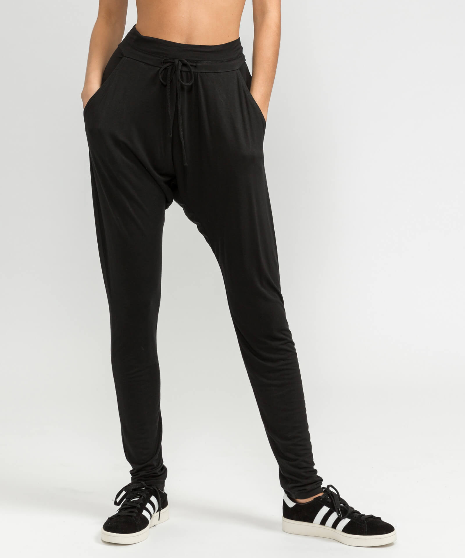 jogging pants string